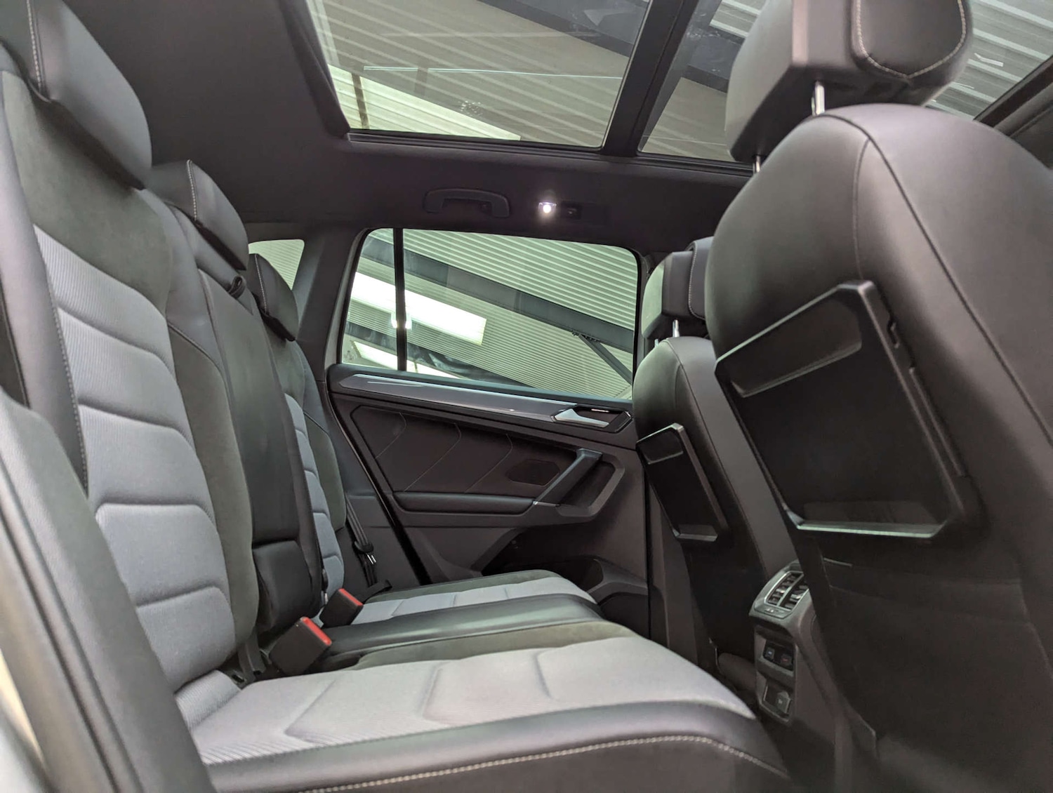 Used Volkswagen Tiguan 2016 for sale - 76940196: Photo 62