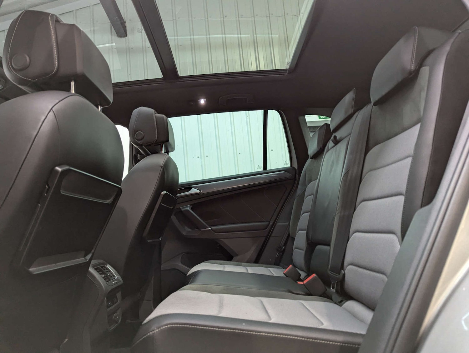 Used Volkswagen Tiguan 2016 for sale - 76940196: Photo 68