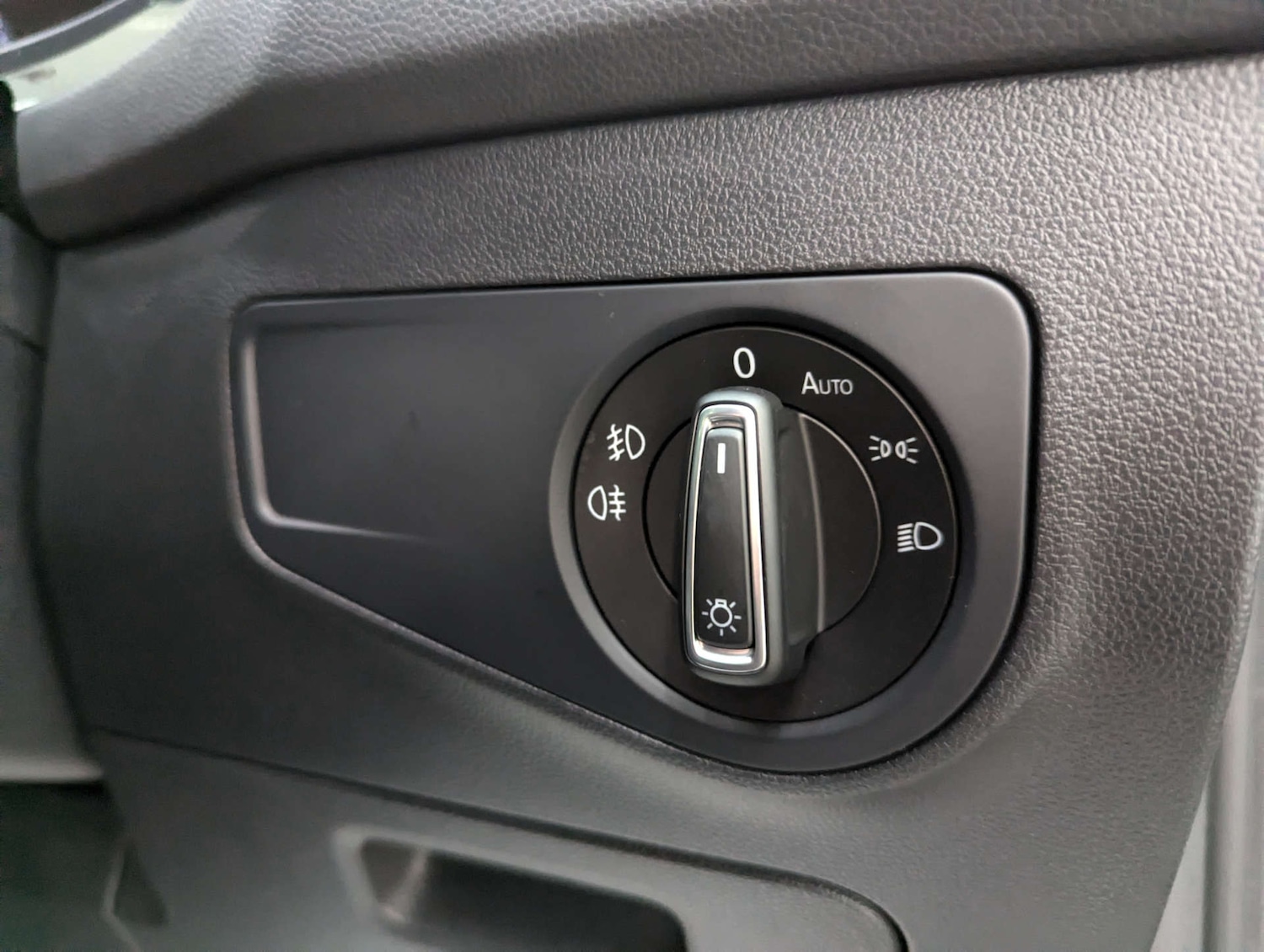 Used Volkswagen Tiguan 2016 for sale - 76940196: Photo 78