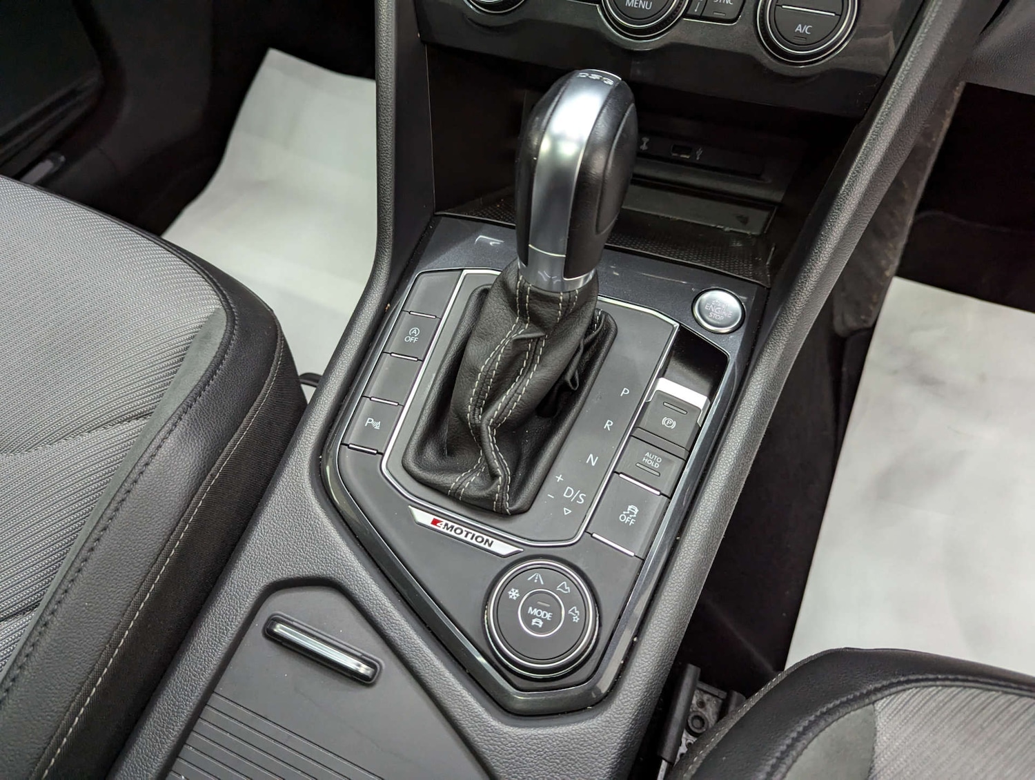 Used Volkswagen Tiguan 2016 for sale - 76940196: Photo 89