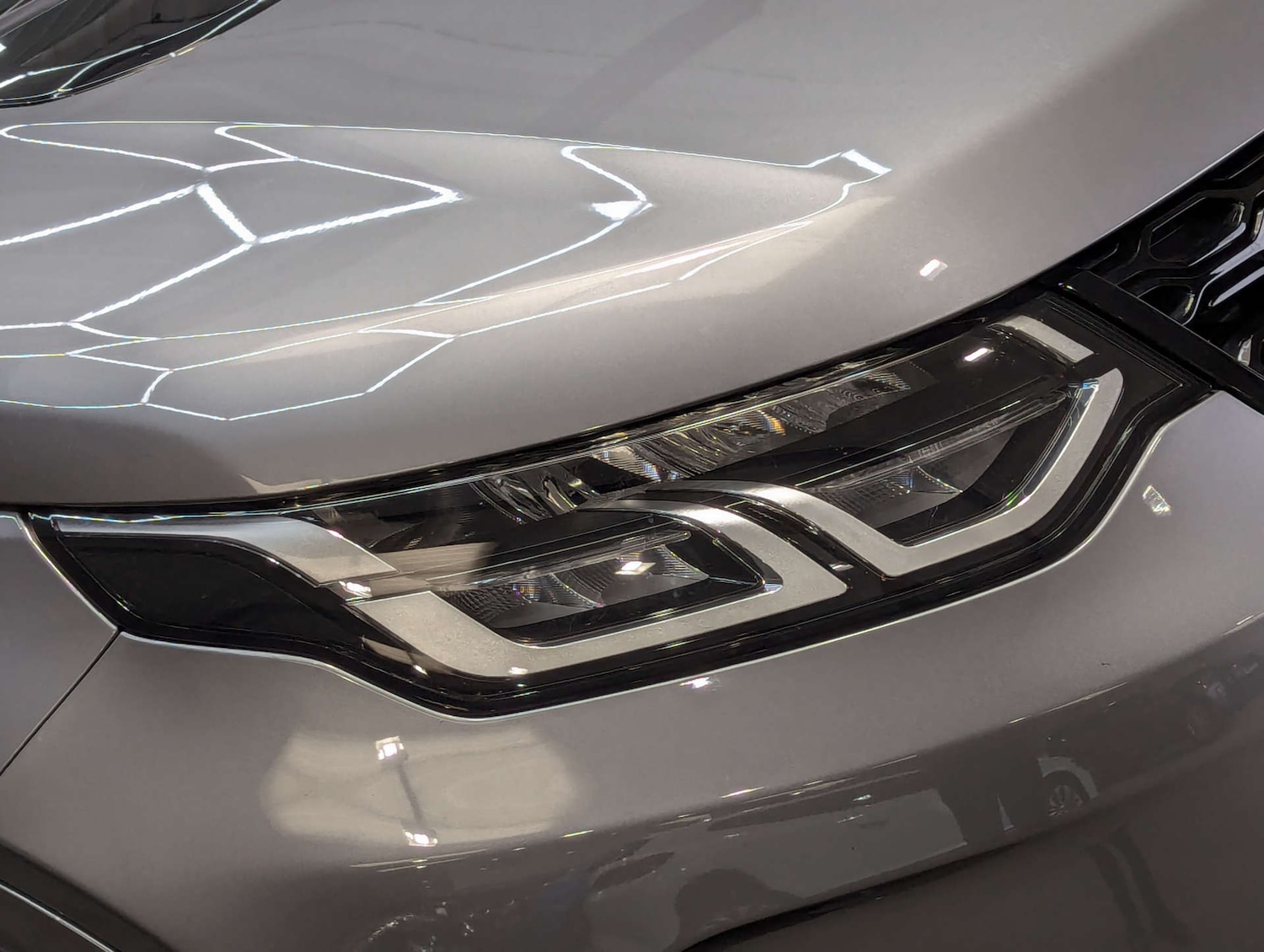 Used Land Rover Discovery Sport 2022 for sale - 77897112: Photo 28