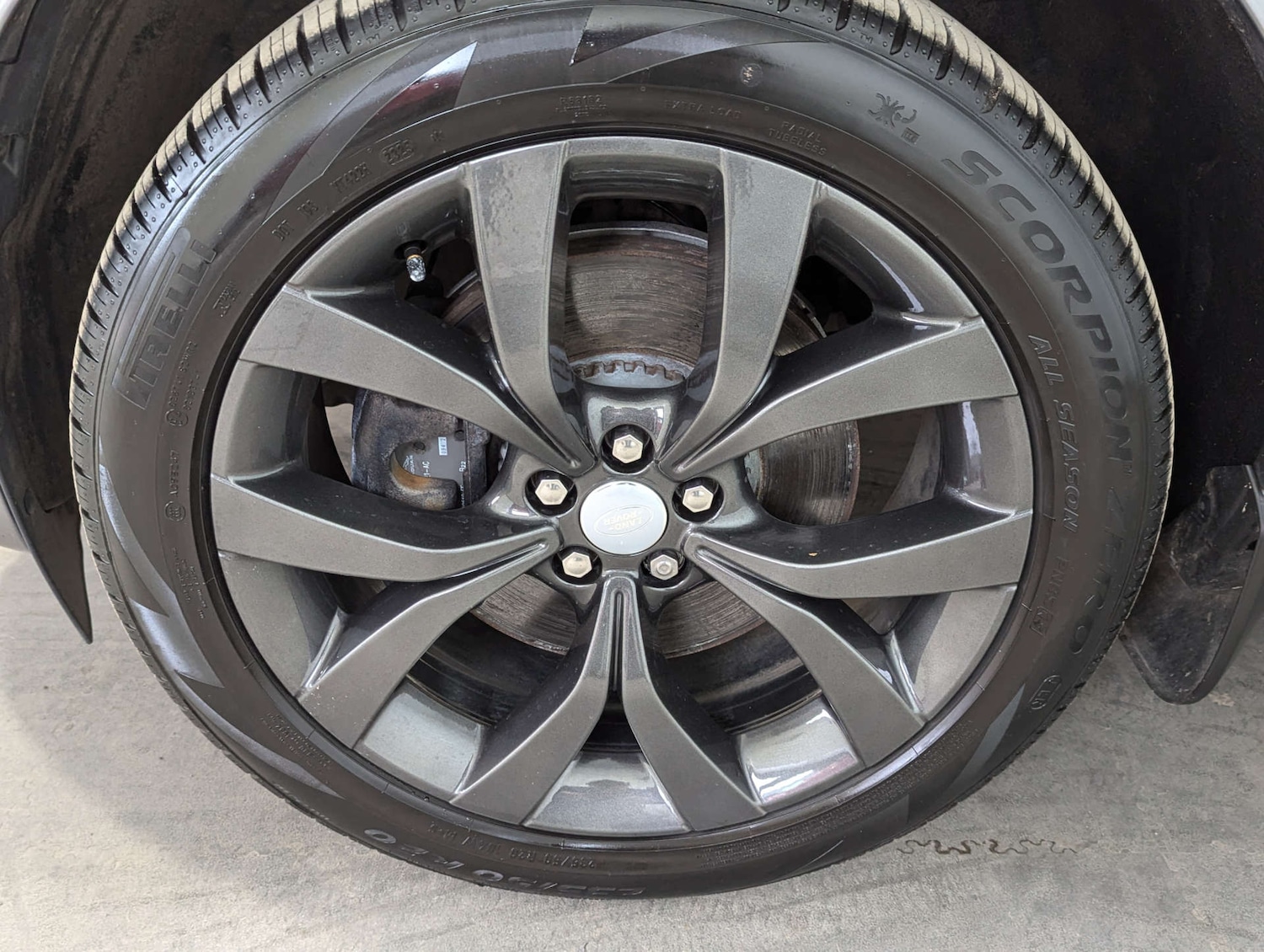 Used Land Rover Discovery Sport 2022 for sale - 77897112: Photo 33