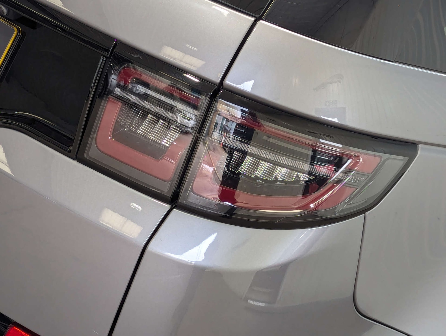 Used Land Rover Discovery Sport 2022 for sale - 77897112: Photo 42