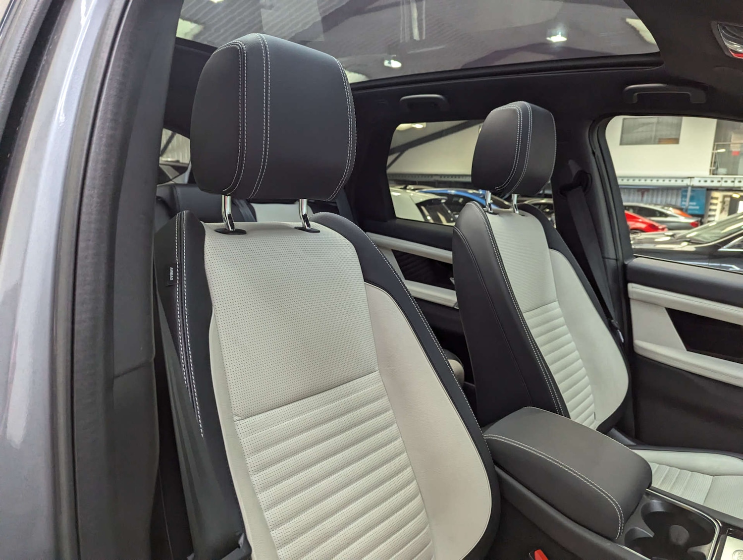 Used Land Rover Discovery Sport 2022 for sale - 77897112: Photo 47