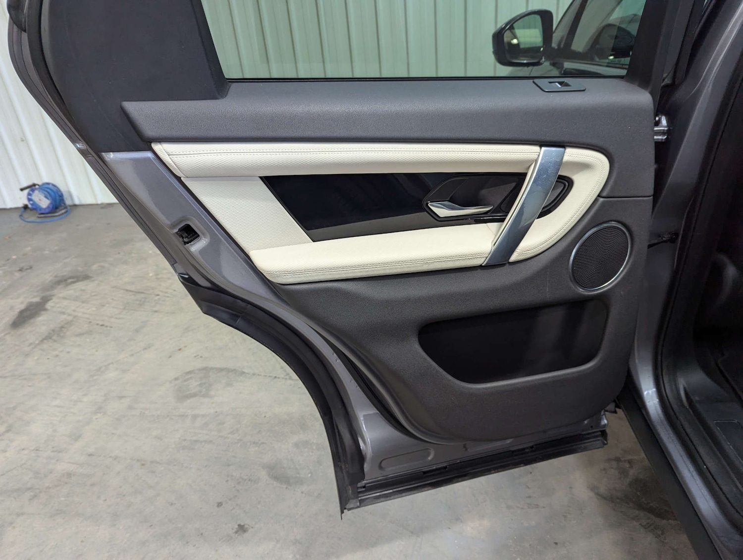 Used Land Rover Discovery Sport 2022 for sale - 77897112: Photo 67