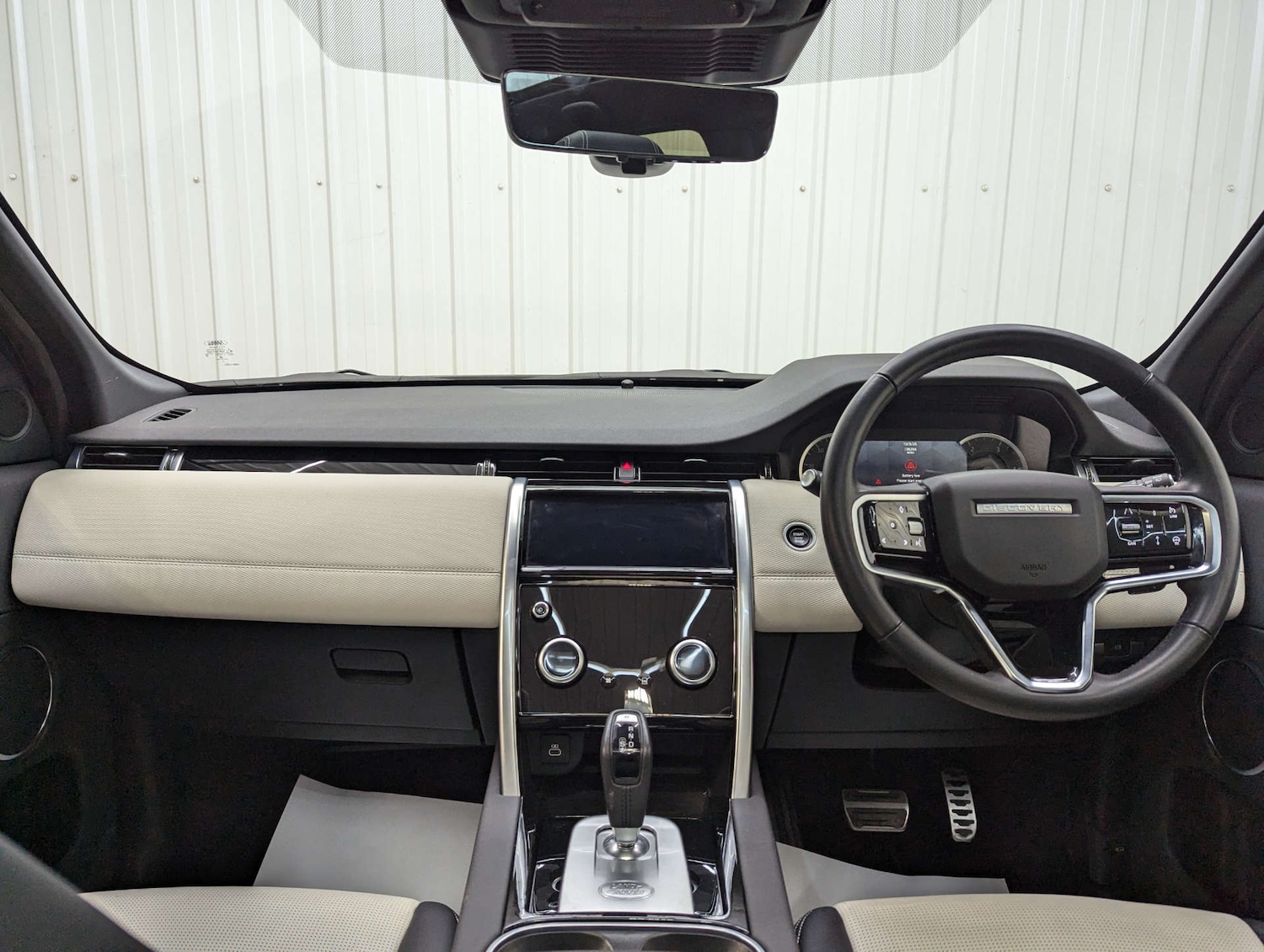 Used Land Rover Discovery Sport 2022 for sale - 77897112: Photo 69