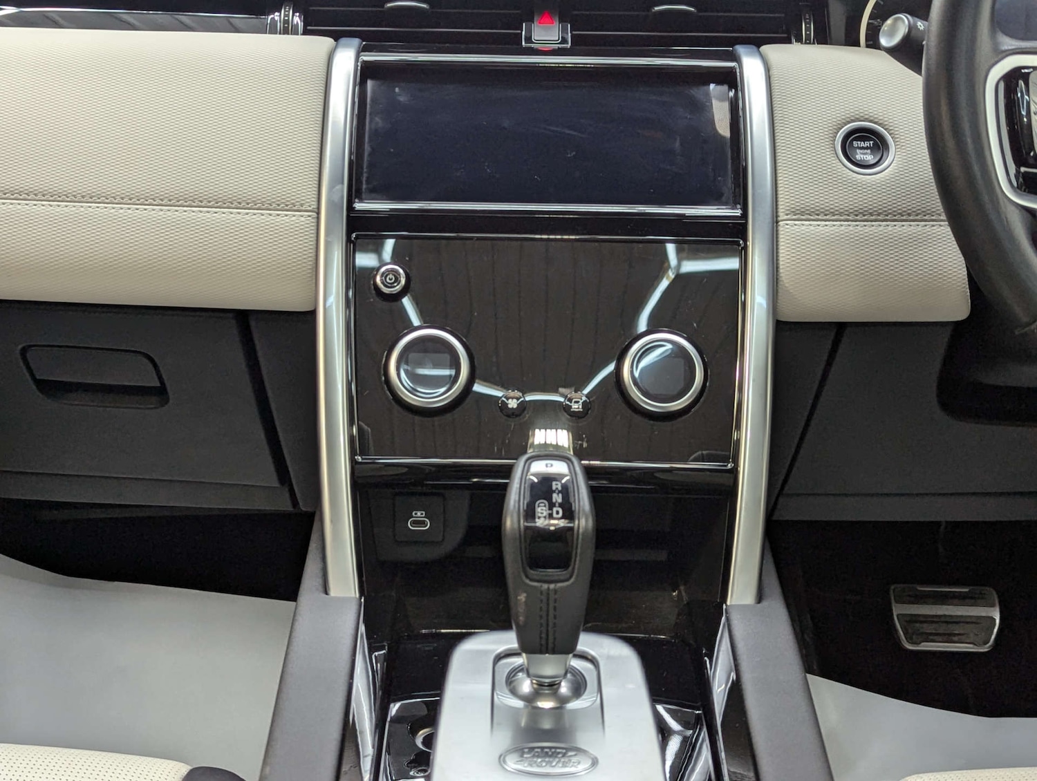 Used Land Rover Discovery Sport 2022 for sale - 77897112: Photo 71