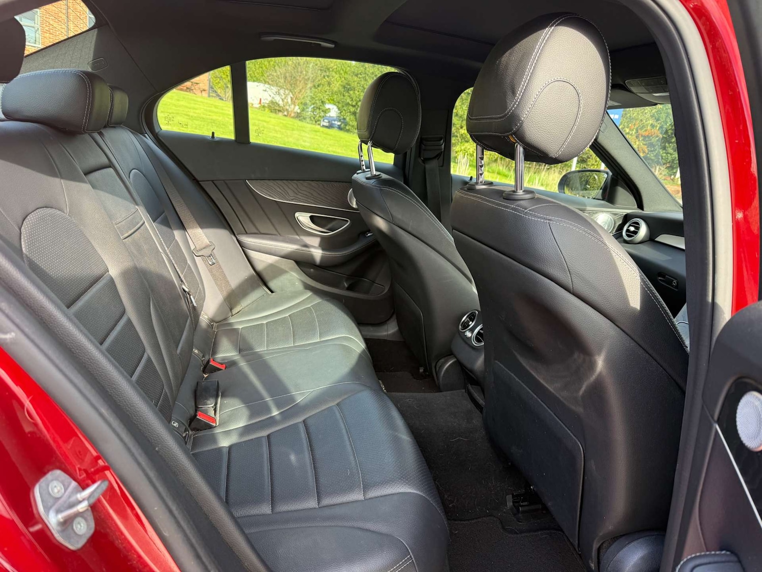 Used Mercedes-Benz C Class 2018 for sale - 76600821: Photo 16