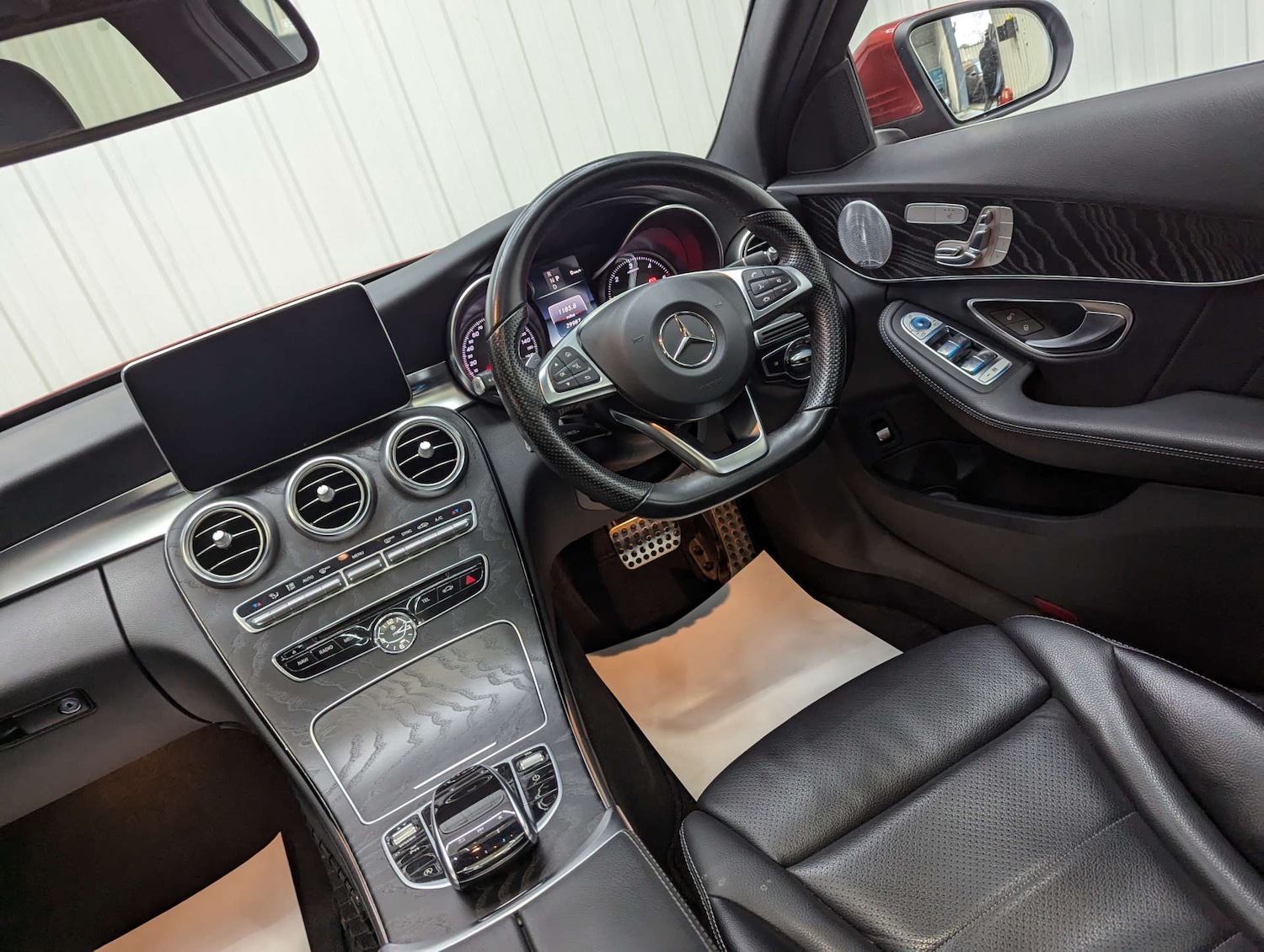 Used Mercedes-Benz C Class 2018 for sale - 76600821: Photo 46