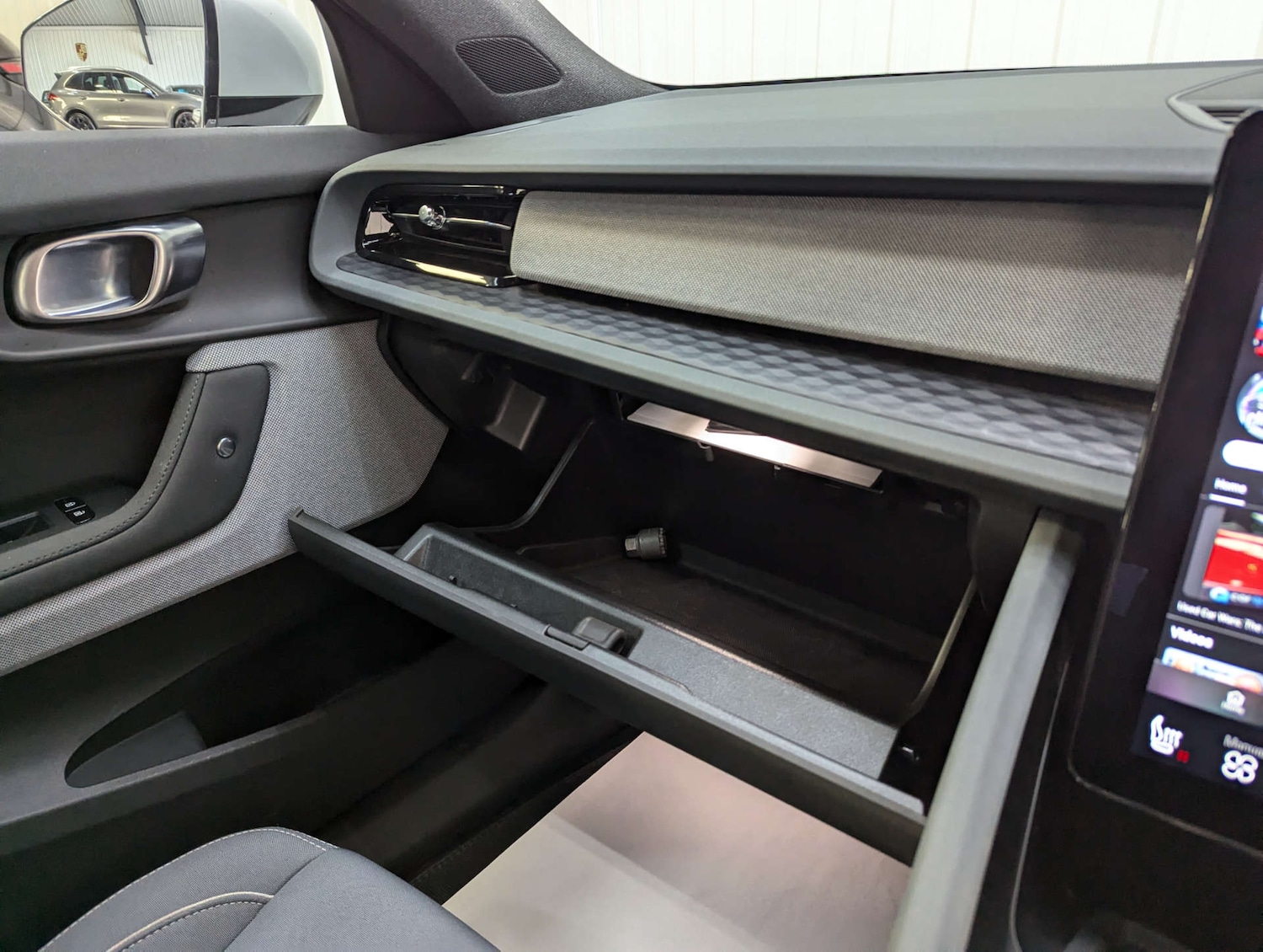 Used Polestar Polestar 2 2022 for sale - 77319053: Photo 83