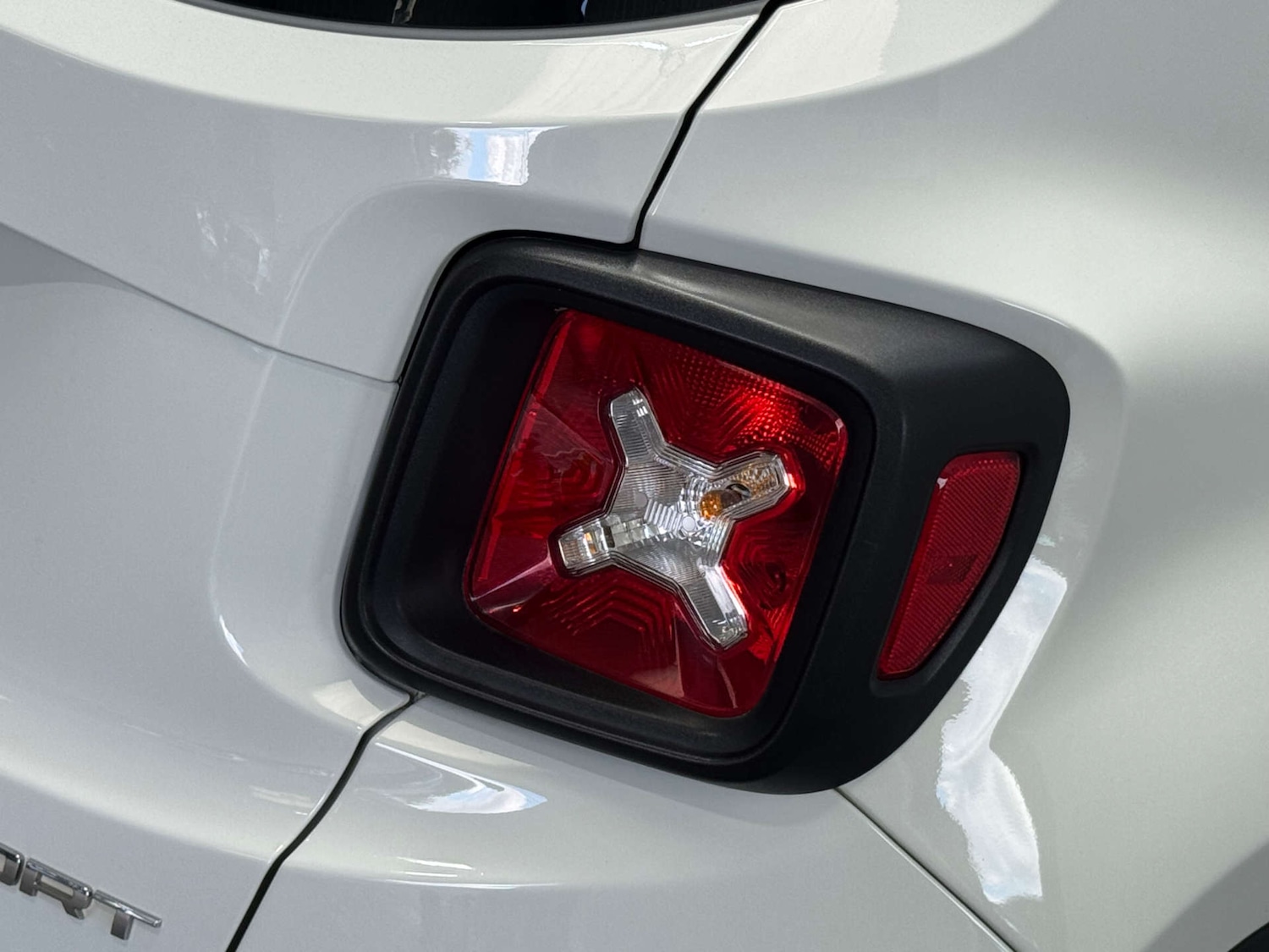 Used Jeep Renegade 2016 for sale - 76278474: Photo 42