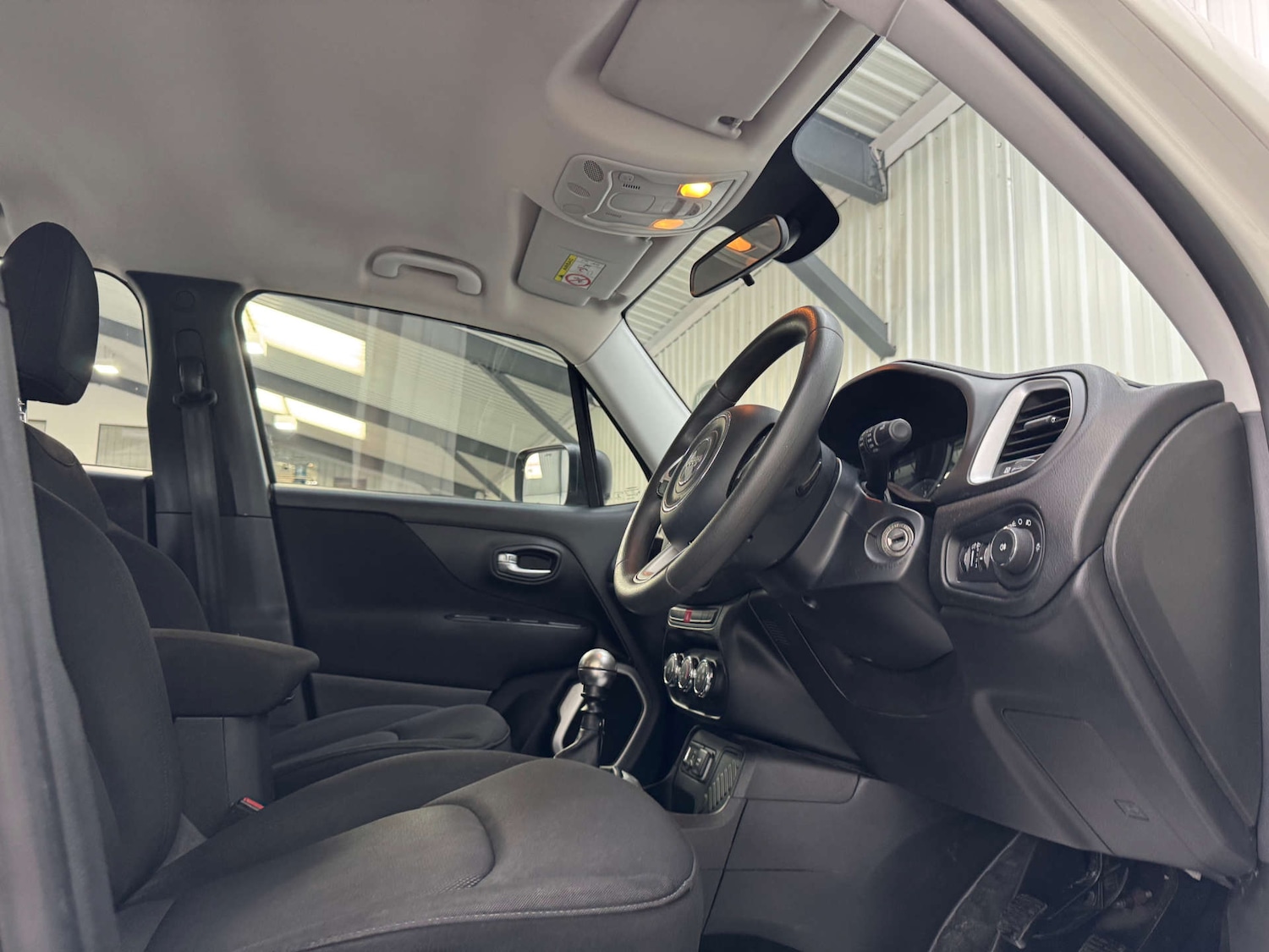 Used Jeep Renegade 2016 for sale - 76278474: Photo 52