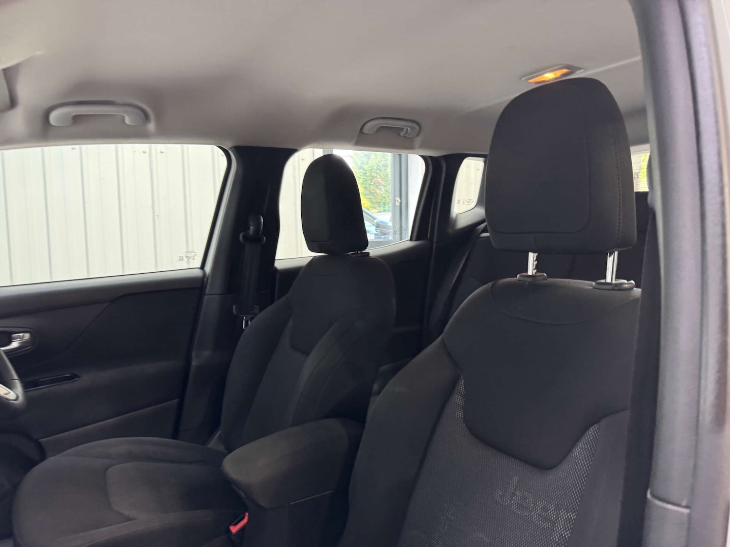 Used Jeep Renegade 2016 for sale - 76278474: Photo 57