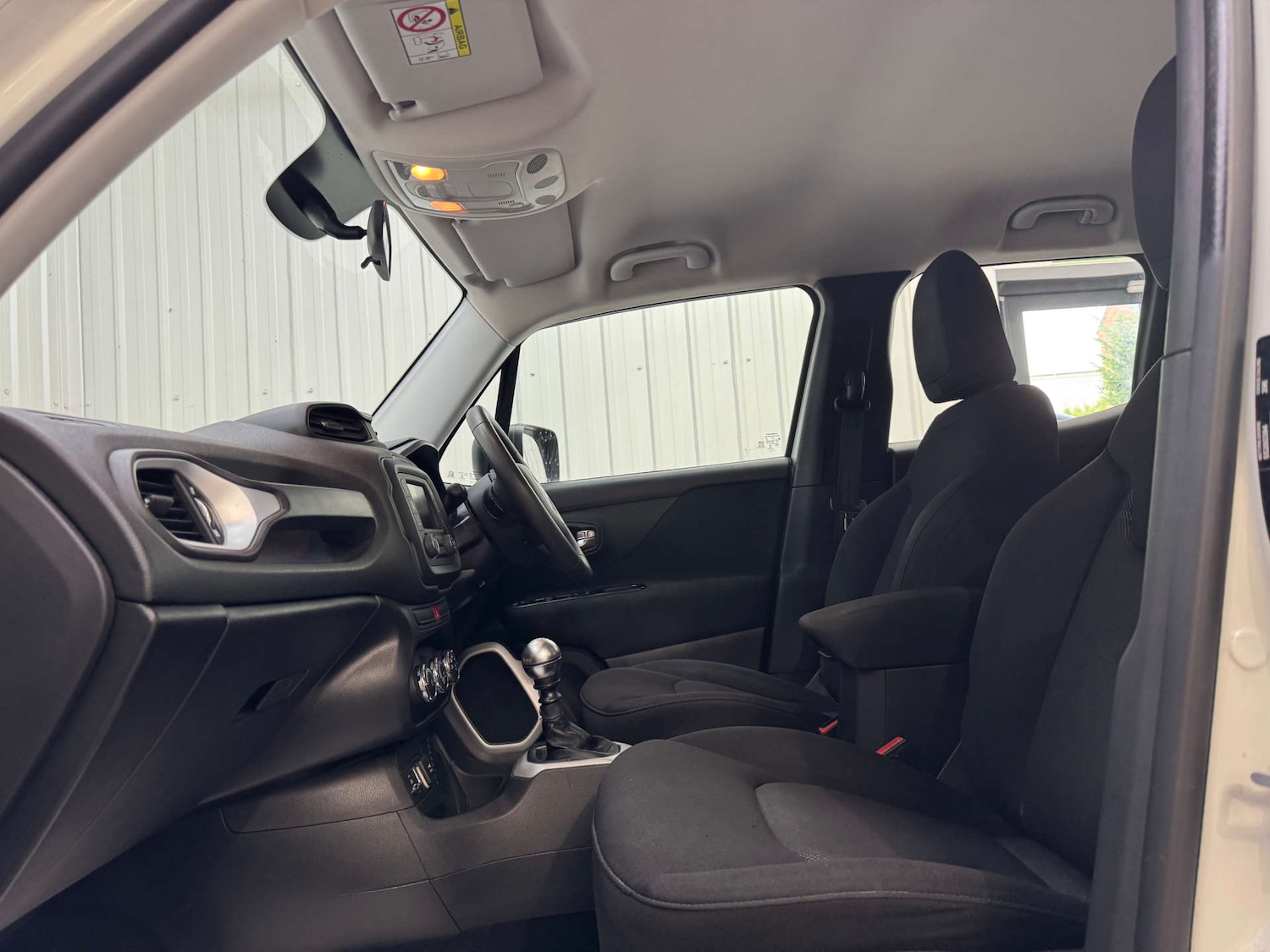 Used Jeep Renegade 2016 for sale - 76278474: Photo 58