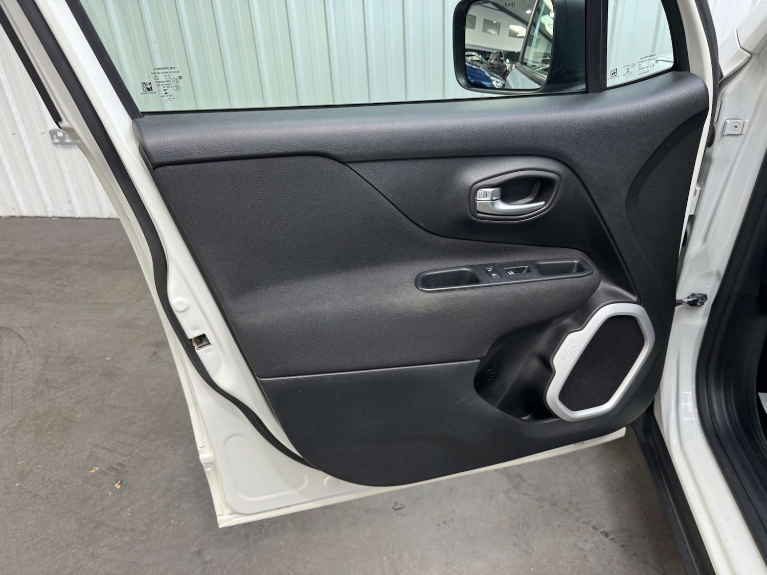 Used Jeep Renegade 2016 for sale - 76278474: Photo 59