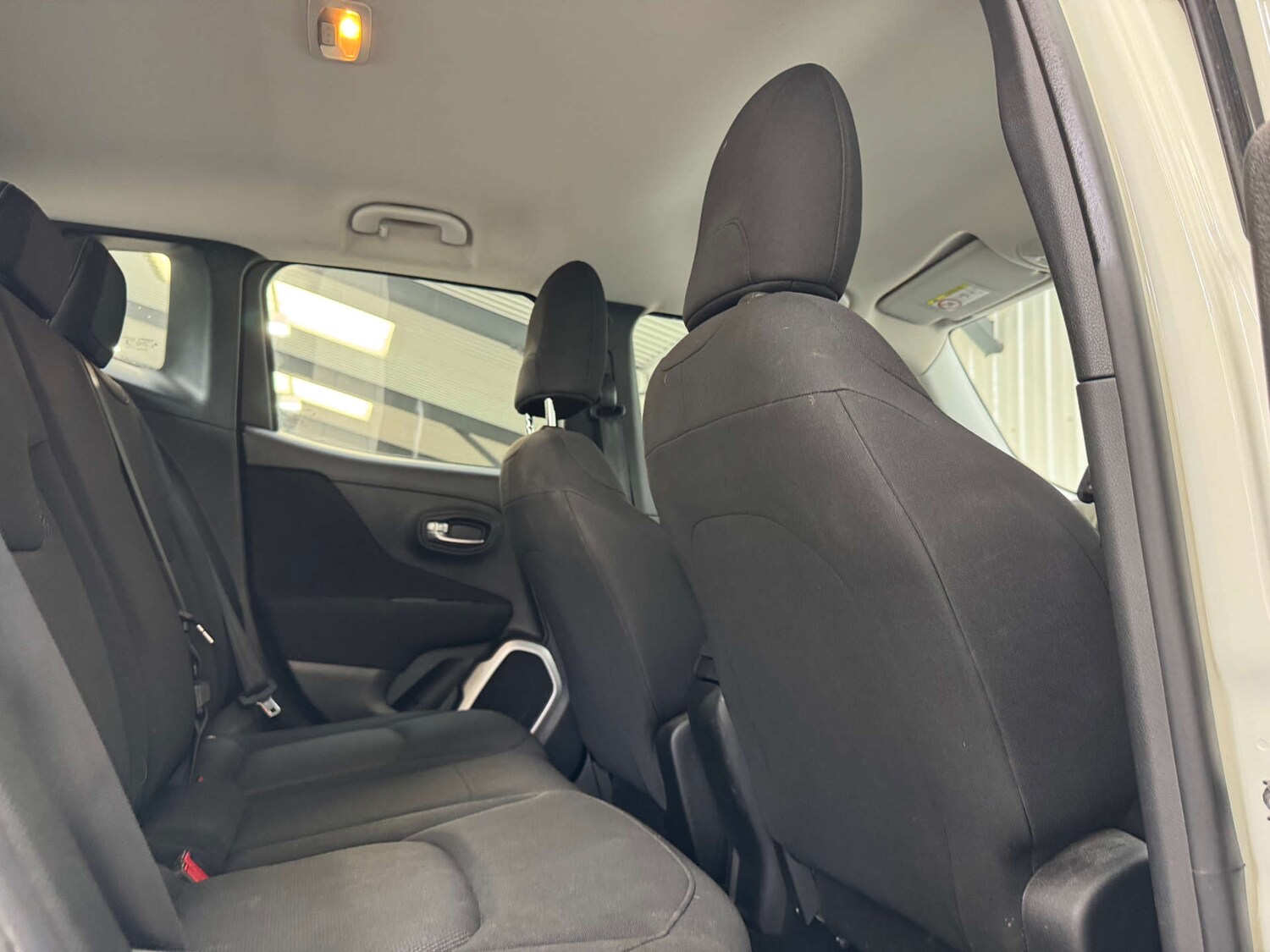 Used Jeep Renegade 2016 for sale - 76278474: Photo 61