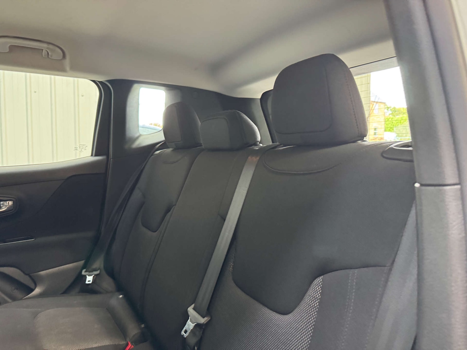 Used Jeep Renegade 2016 for sale - 76278474: Photo 68