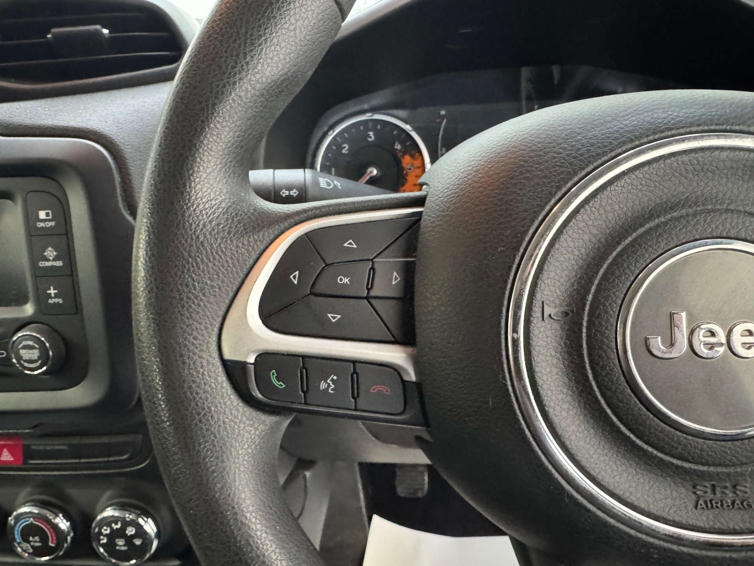 Used Jeep Renegade 2016 for sale - 76278474: Photo 73