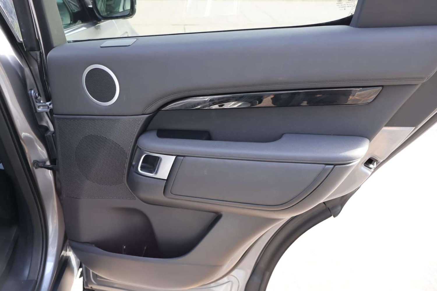 Used Land Rover Discovery 2021 for sale - 77995254: Photo 26