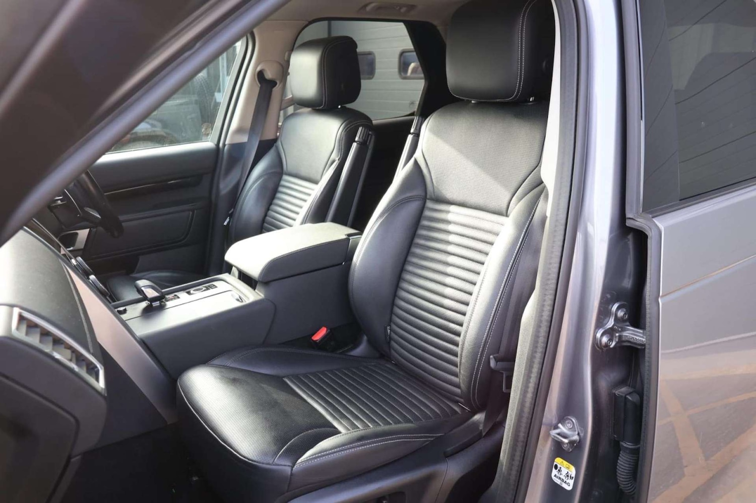 Used Land Rover Discovery 2021 for sale - 77995254: Photo 28