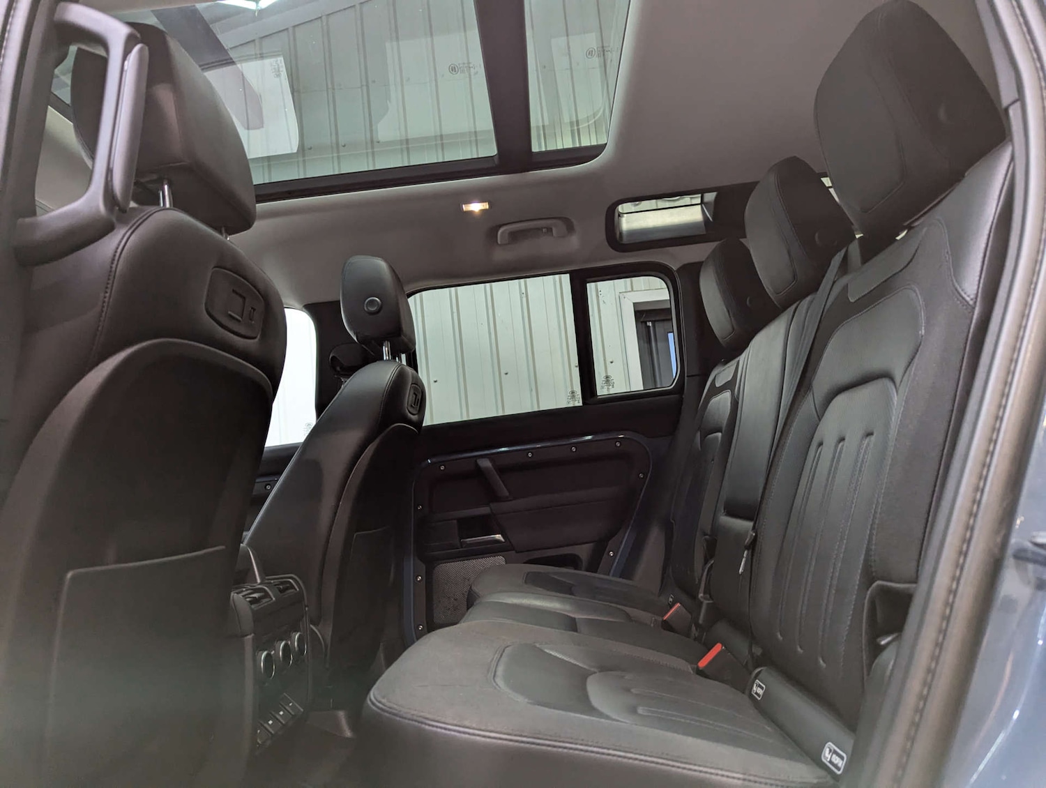 Used Land Rover Defender 2020 for sale - 77567356: Photo 68