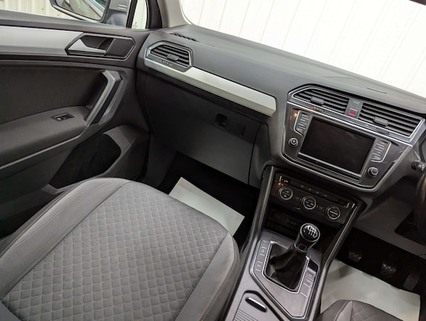 Used Volkswagen Tiguan 2016 for sale - 76278202: Photo 48