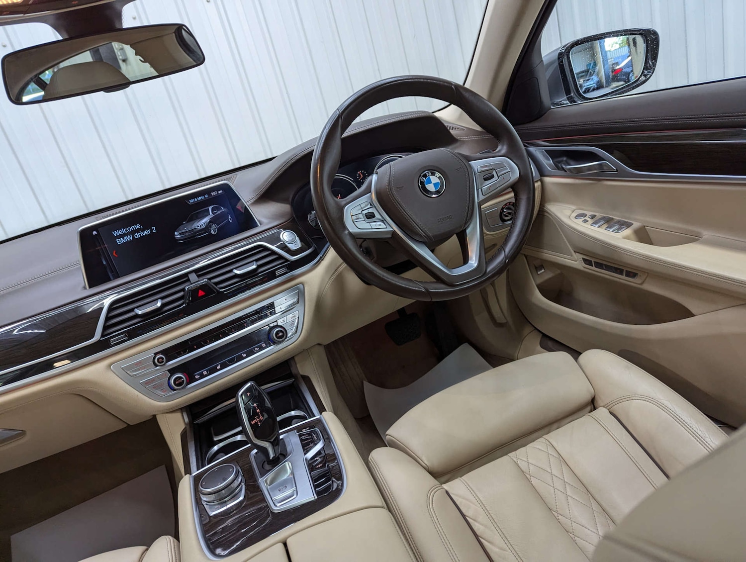 Used BMW 7 Series 2017 for sale - 76971074: Photo 41