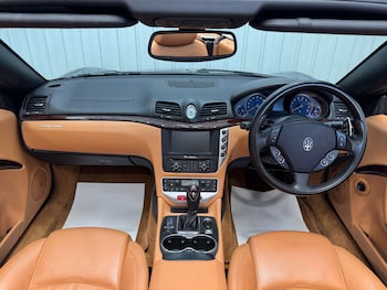 Used Maserati GranCabrio 2010 for sale - 76486568: Photo