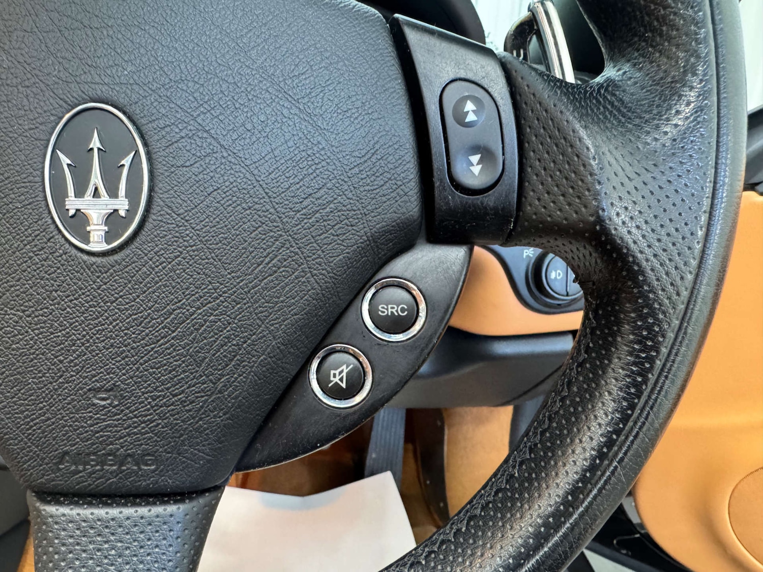 Used Maserati GranCabrio 2010 for sale - 76486568: Photo 71