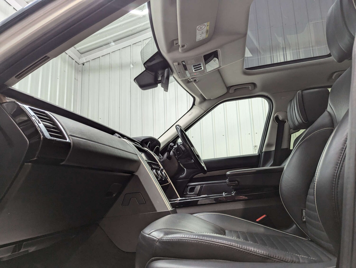 Used Land Rover Discovery 2017 for sale - 76511113: Photo 55