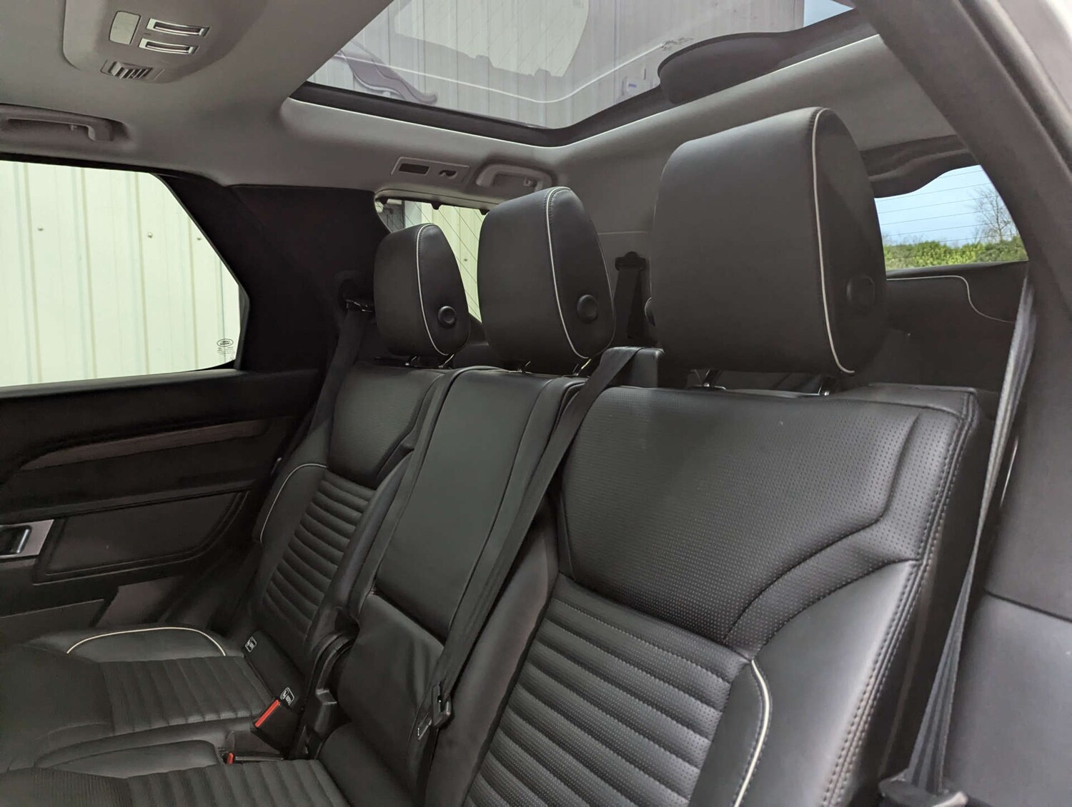 Used Land Rover Discovery 2017 for sale - 76511113: Photo 67