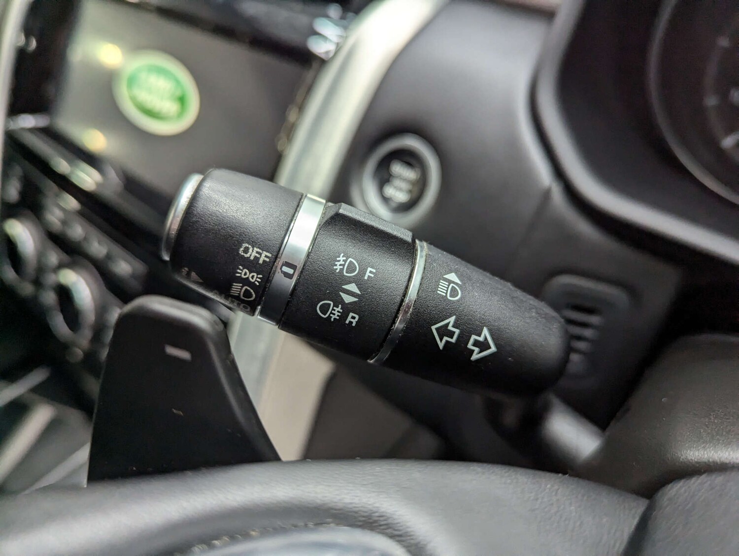 Used Land Rover Discovery 2017 for sale - 76511113: Photo 74