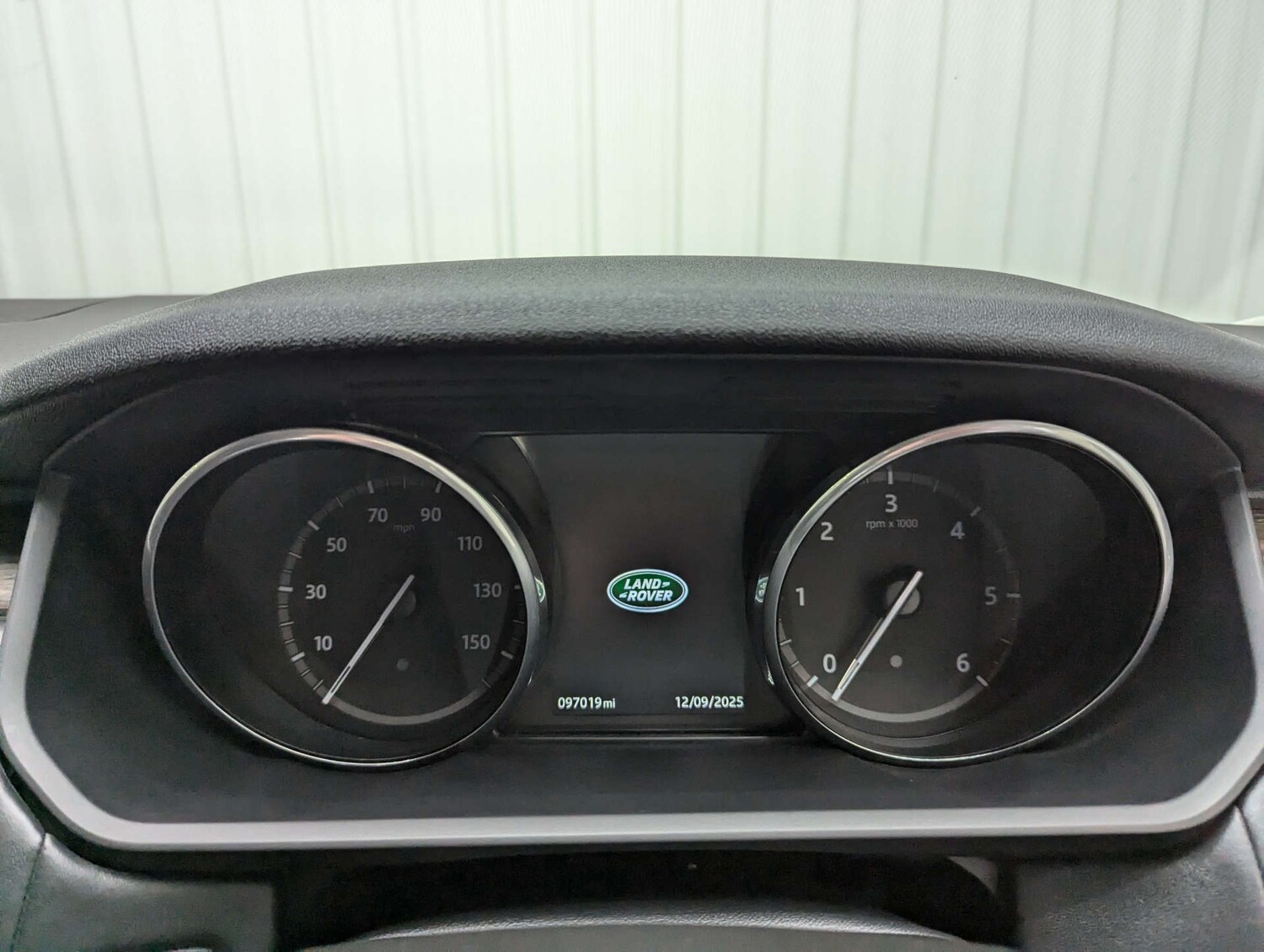 Used Land Rover Discovery 2017 for sale - 76511113: Photo 77