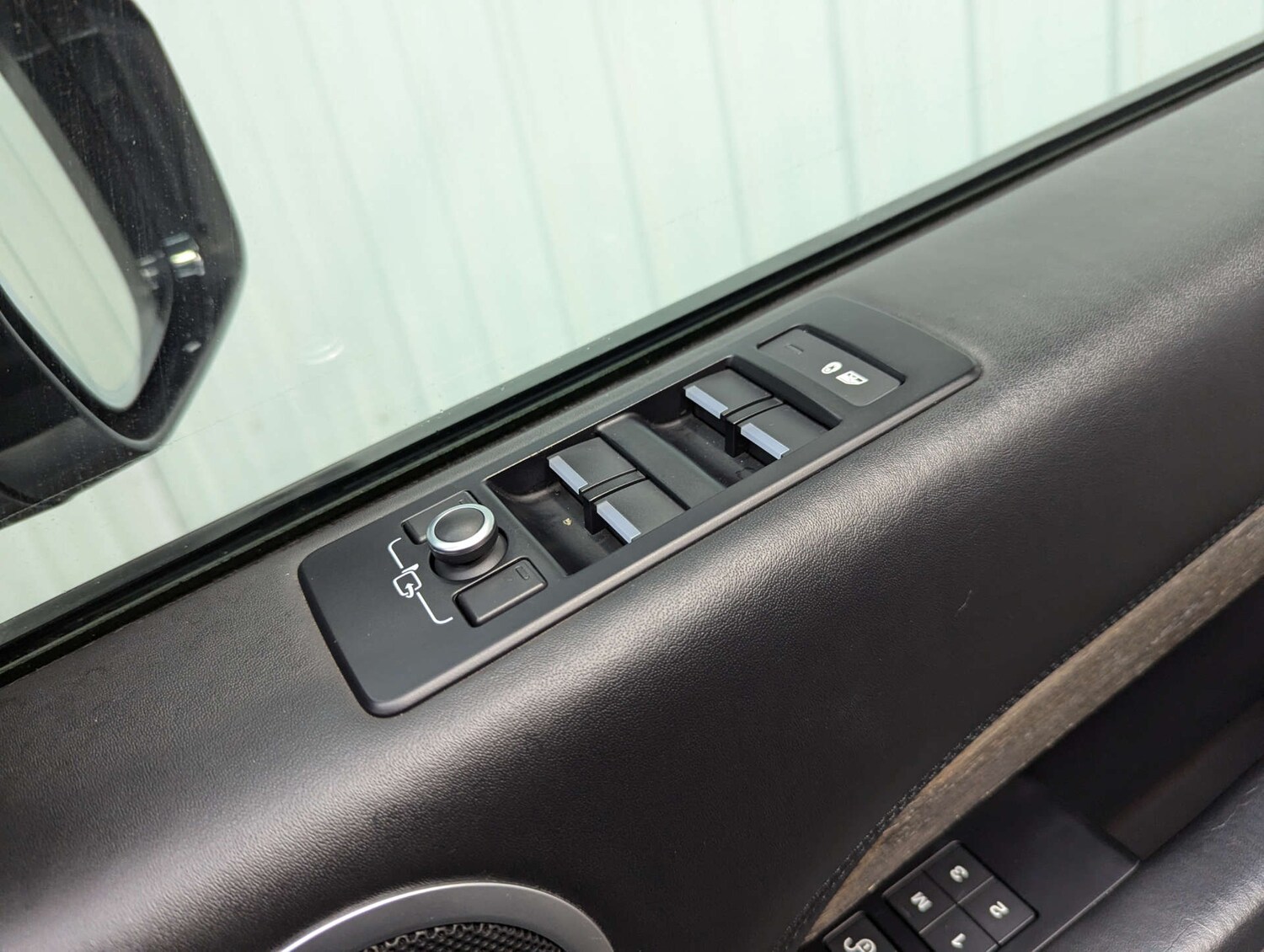 Used Land Rover Discovery 2017 for sale - 76511113: Photo 82