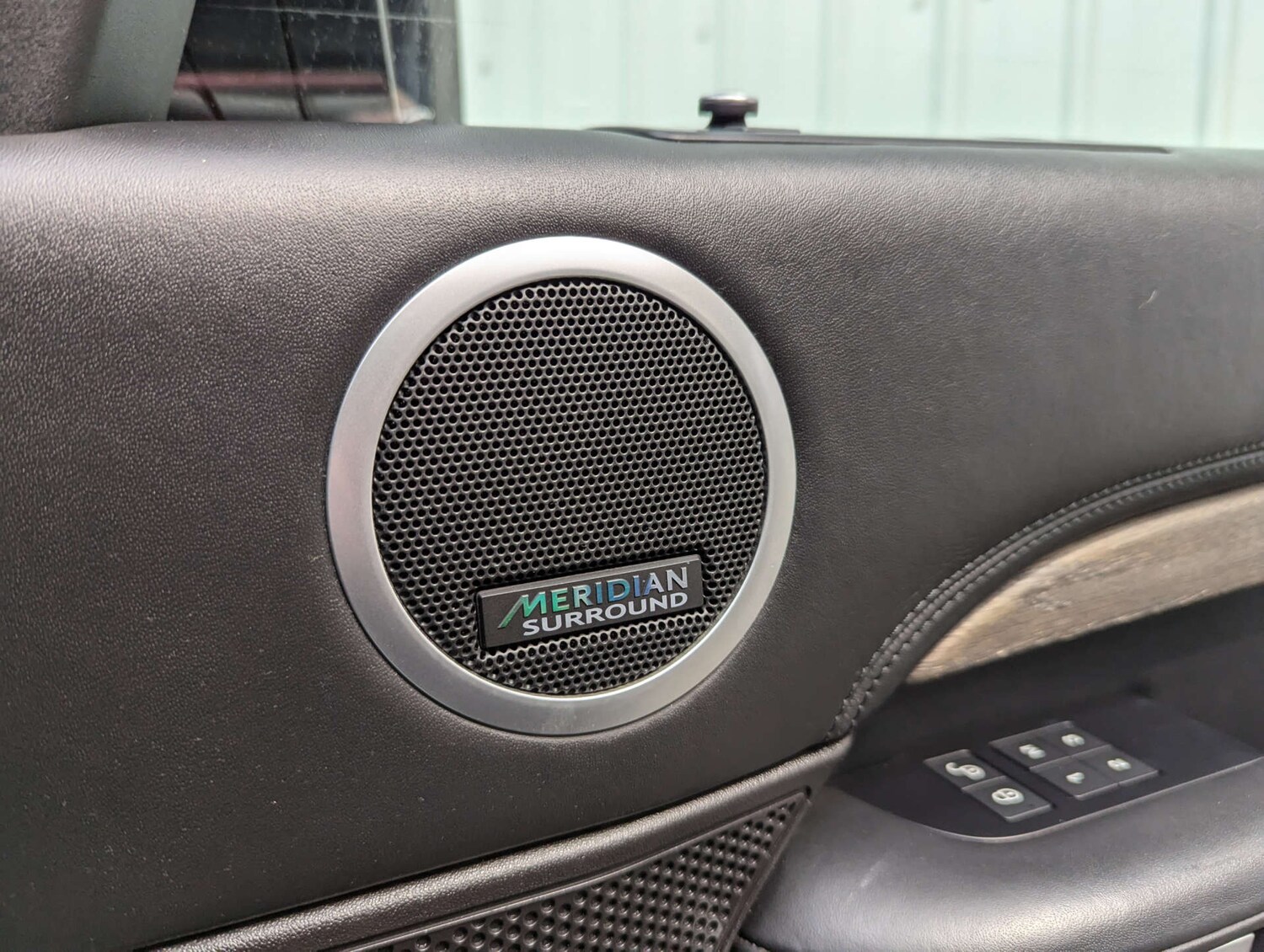 Used Land Rover Discovery 2017 for sale - 76511113: Photo 83