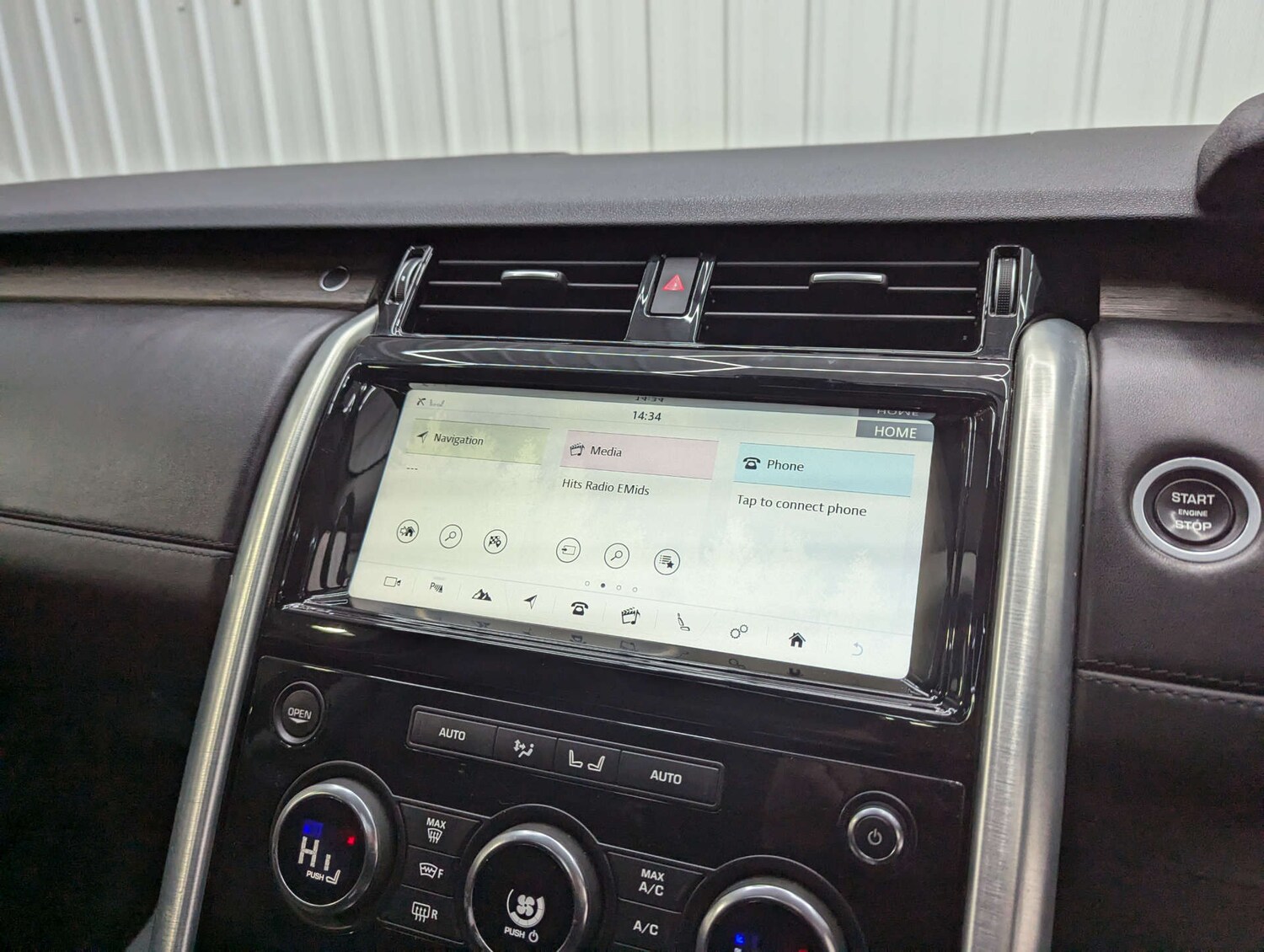 Used Land Rover Discovery 2017 for sale - 76511113: Photo 87