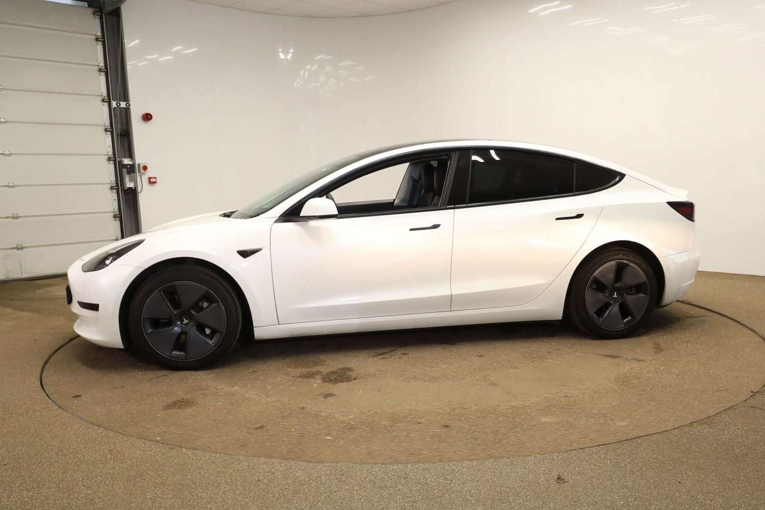 Used Tesla Model 3 2021 for sale - 76363712: Photo 15