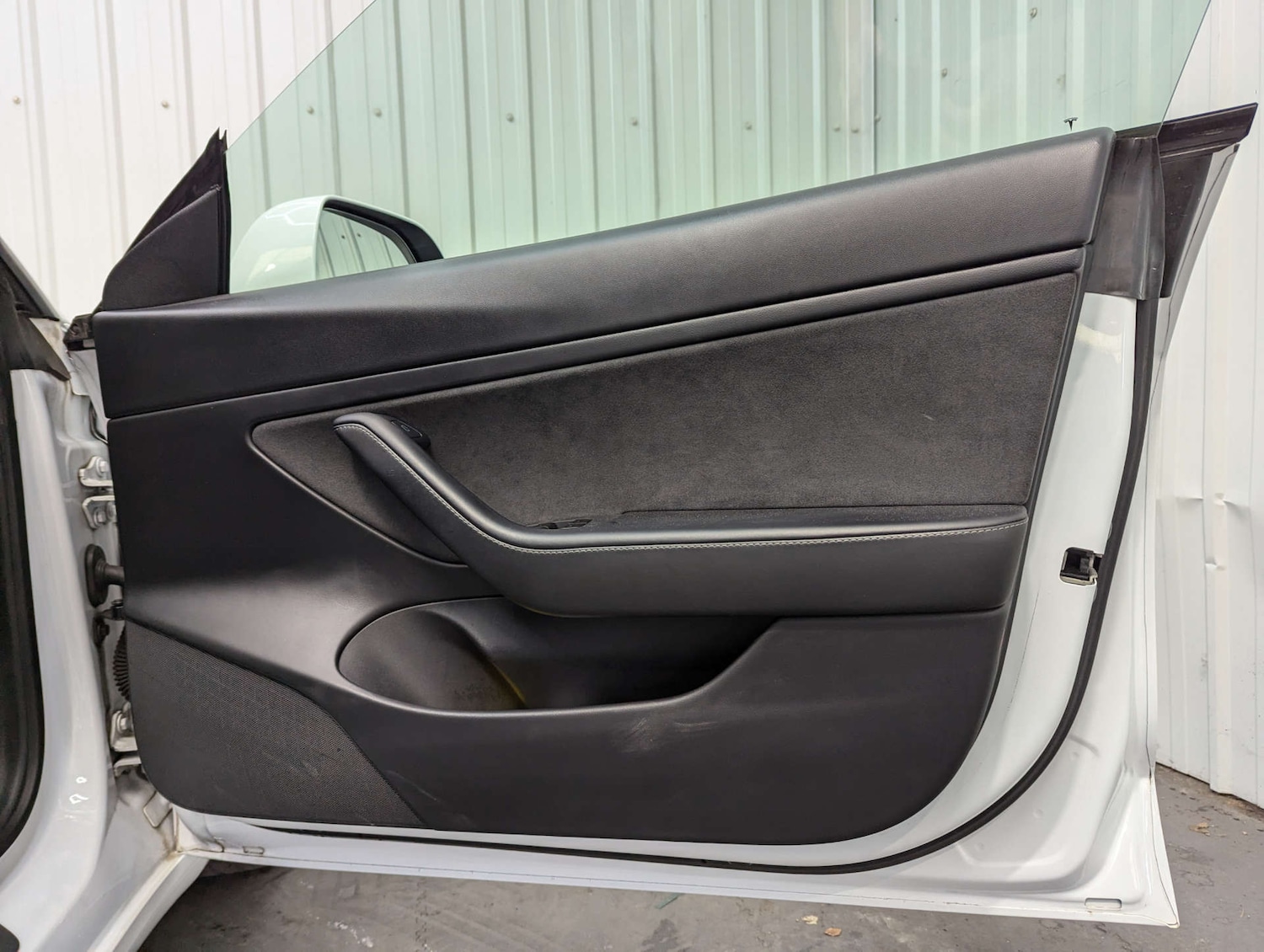 Used Tesla Model 3 2021 for sale - 76363712: Photo 52