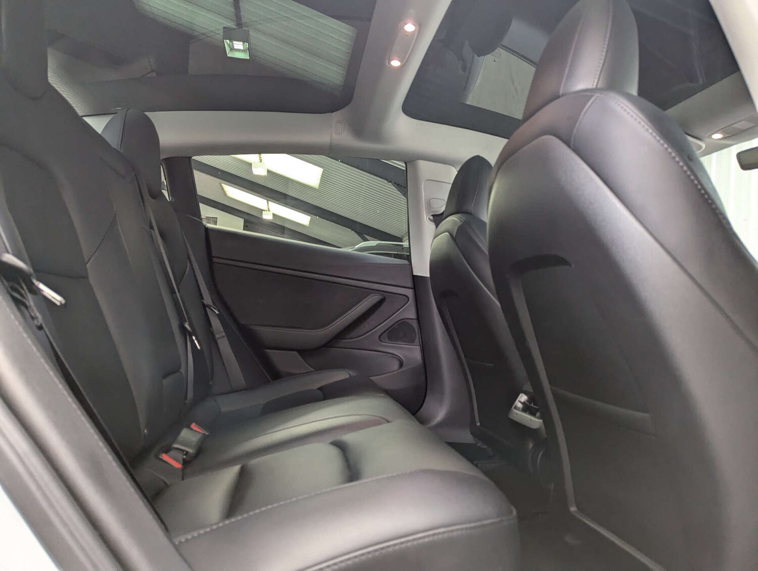 Used Tesla Model 3 2021 for sale - 76363712: Photo 62