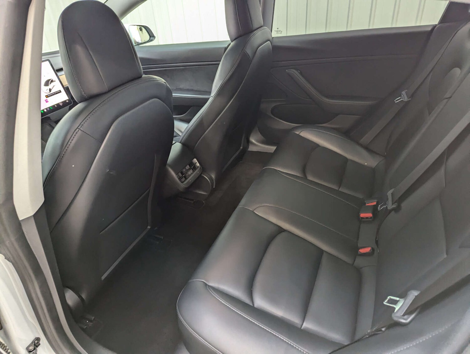 Used Tesla Model 3 2021 for sale - 76363712: Photo 65