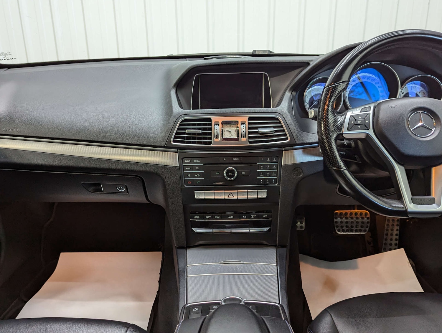 Used Mercedes-Benz E Class 2017 for sale - 76600726: Photo 67