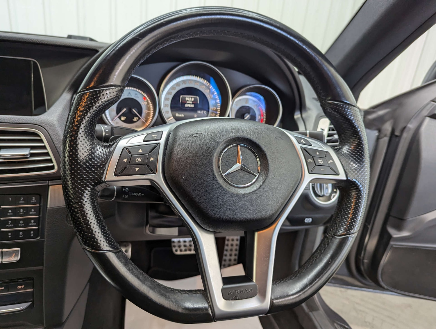 Used Mercedes-Benz E Class 2017 for sale - 76600726: Photo 75