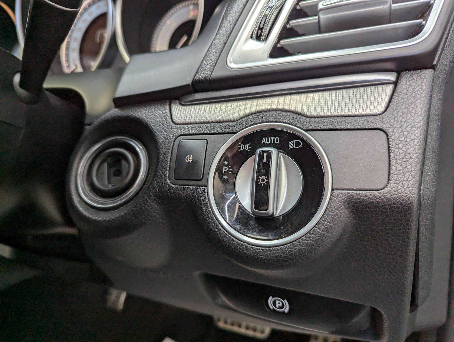 Used Mercedes-Benz E Class 2017 for sale - 76600726: Photo 78