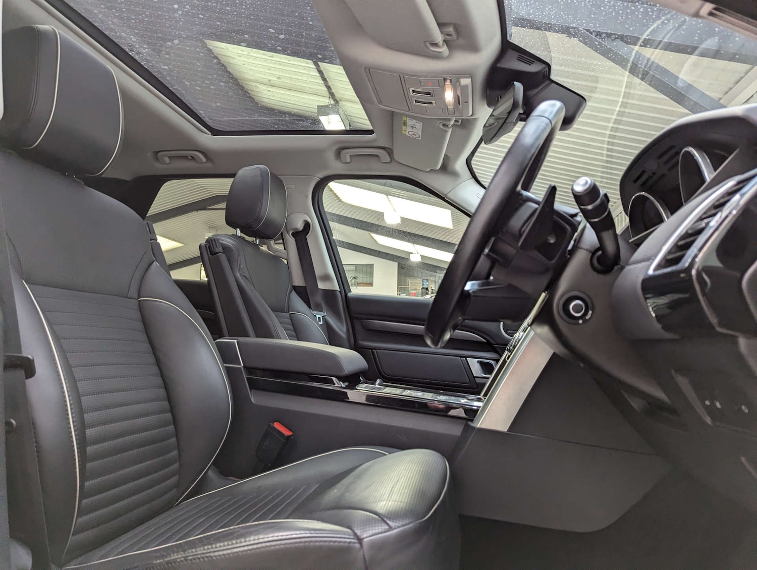 Used Land Rover Discovery 2017 for sale - 76449770: Photo 52