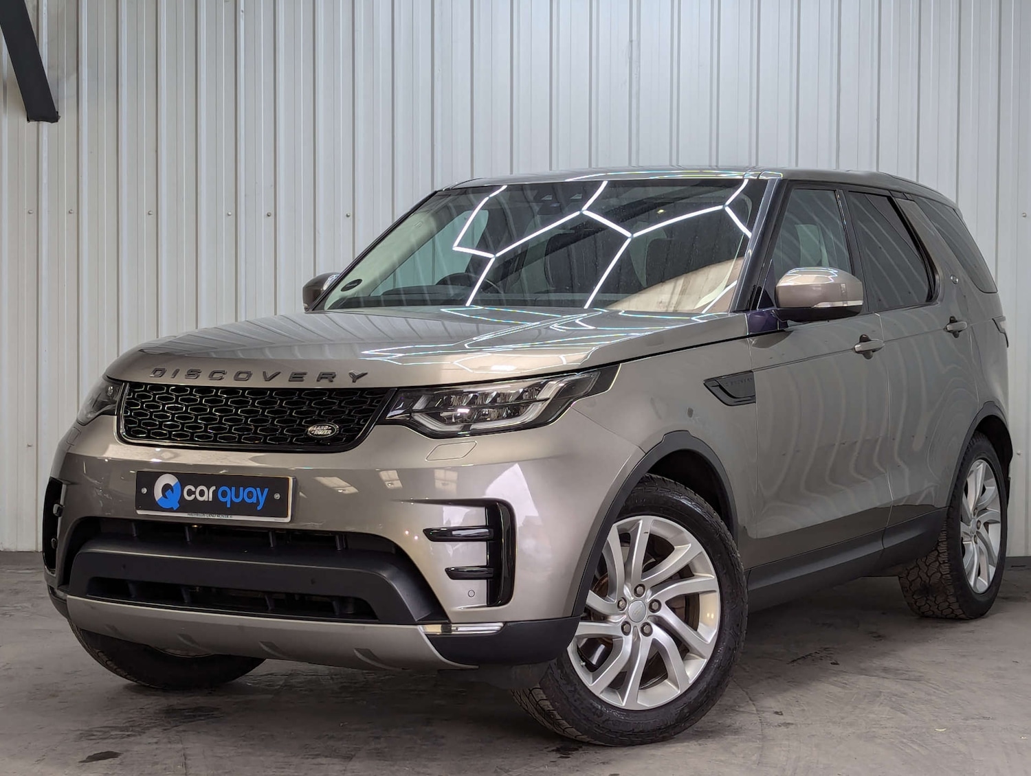 Used Land Rover Discovery 2017 for sale - 76449770: Photo 6