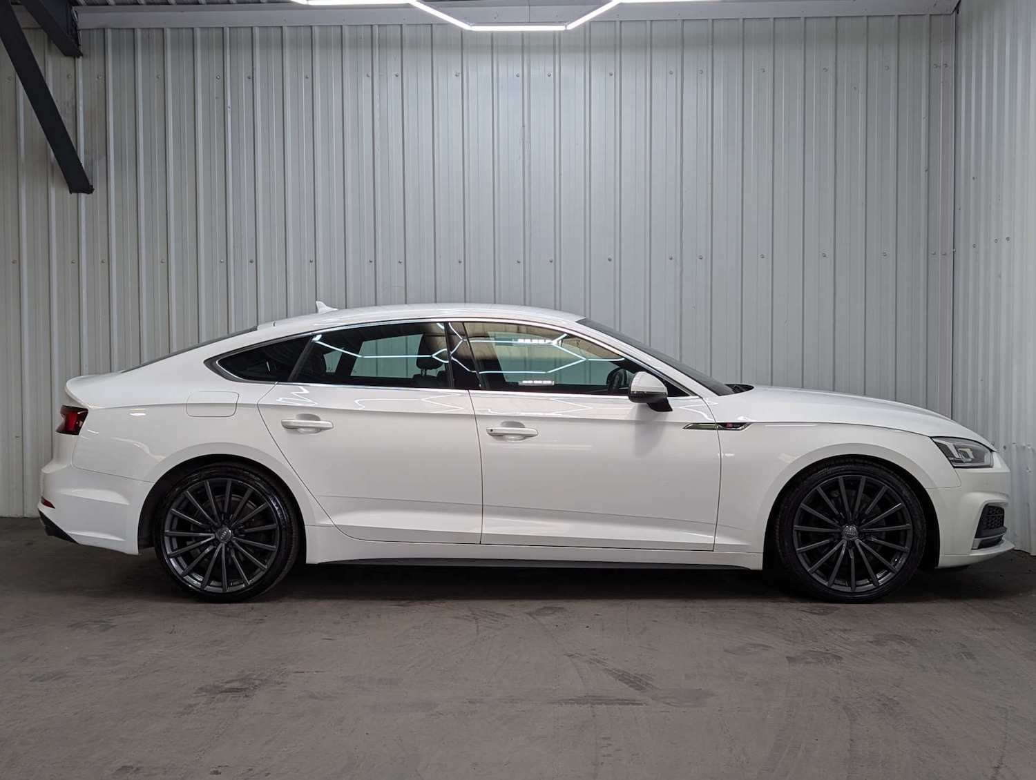 Used Audi A5 2019 for sale - 76588258: Photo 13