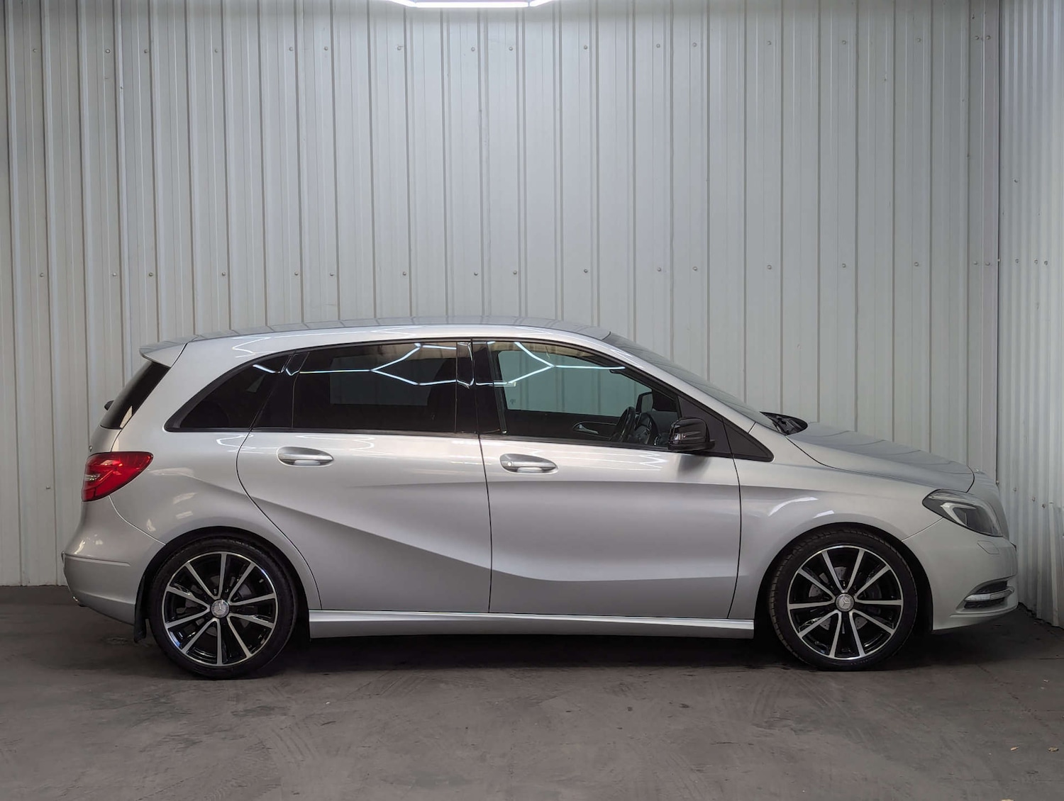 Used Mercedes-Benz B Class 2014 for sale - 76347363: Photo 37