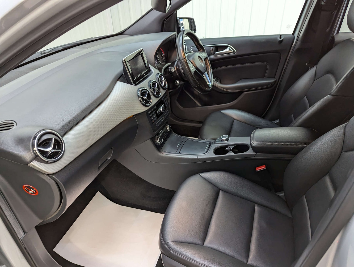 Used Mercedes-Benz B Class 2014 for sale - 76347363: Photo 58