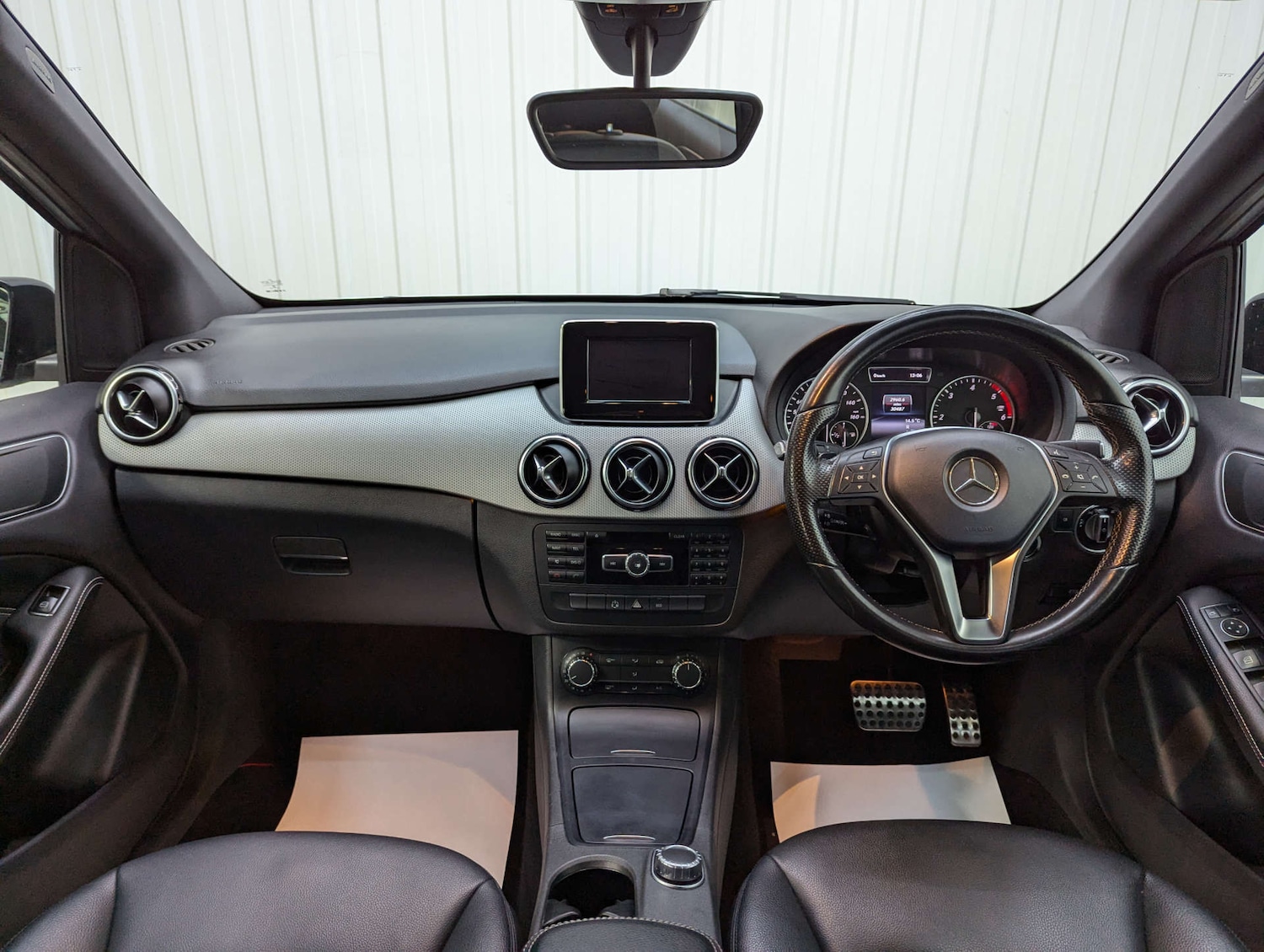 Used Mercedes-Benz B Class 2014 for sale - 76347363: Photo 76