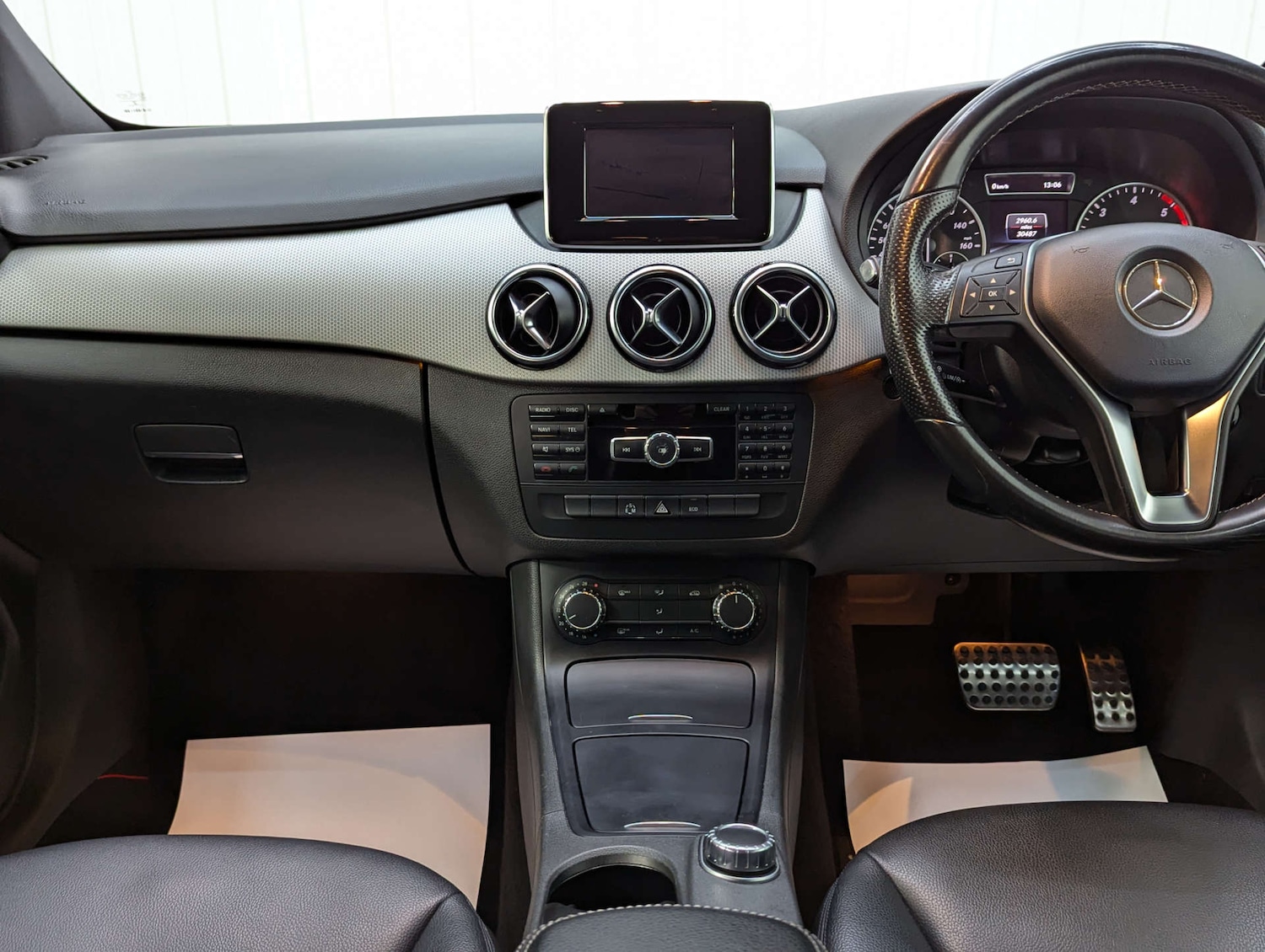 Used Mercedes-Benz B Class 2014 for sale - 76347363: Photo 78